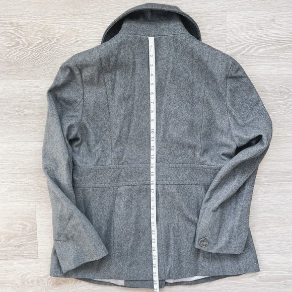 Kenneth Cole Gray Wool Blend Pea Coat, Size 14, Fully Lined - Picture 8 of 11